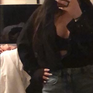 Meet your Posher, Meira